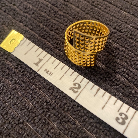 Gorjana "Mia" Gold Jewelry Set - Picture 4 of 10